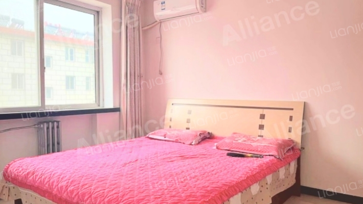 涿州朝阳路主路上   满两年  南北通透  诚意出售-卧室A