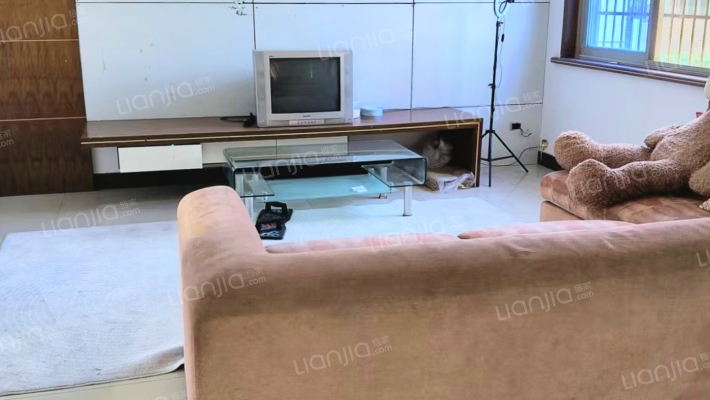 溪西三区辅仁邨二手房实景图