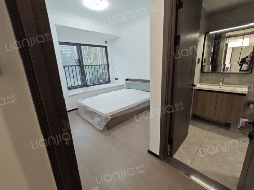 整租·万科清水甲第致远 4室2厅 东南/西北