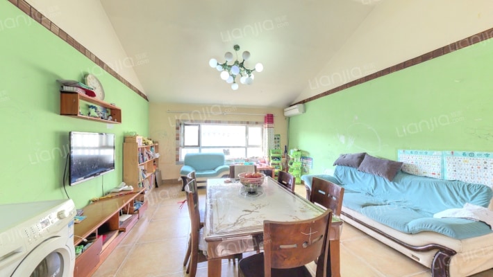 松龄华府二手房实景图