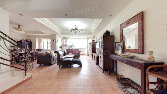 绿茵豪庭二手房实景图