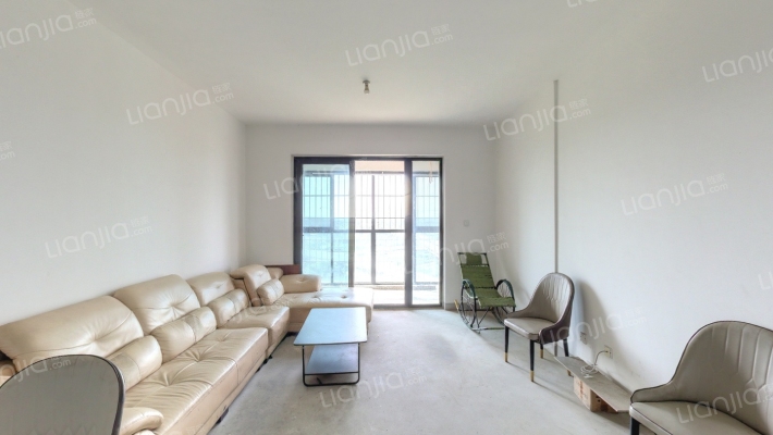 溪桥苑小区一期二手房实景图