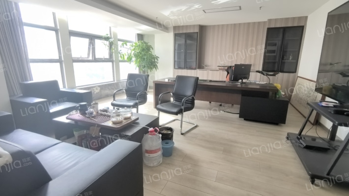 摩尔中心二手房实景图