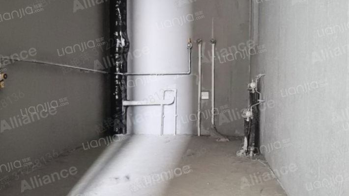 小区位于高尔夫别墅里 看房方便 安保措施齐全-厨房