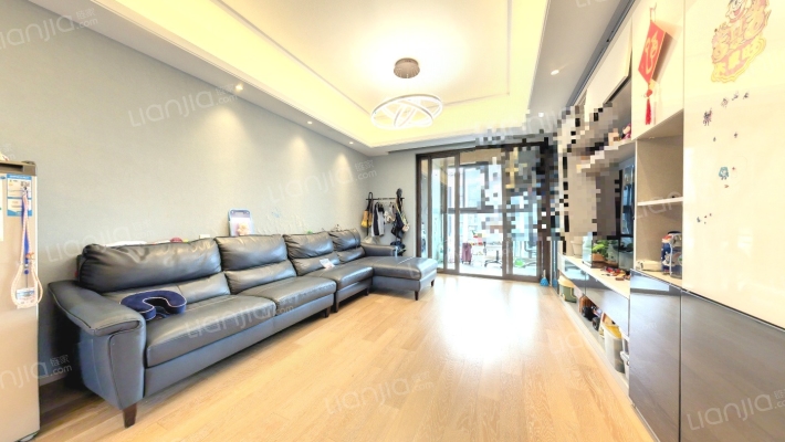 路劲澜山澜二手房实景图