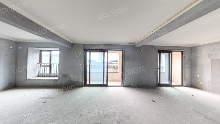 漫悦湾四期二手房实景图