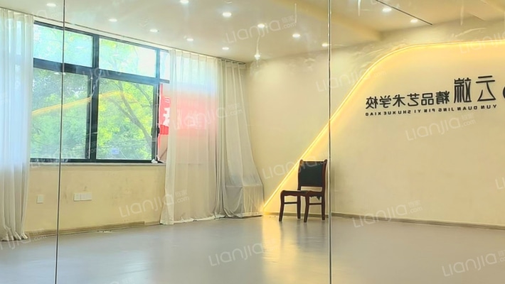 花板桥市场办公大楼二手房实景图