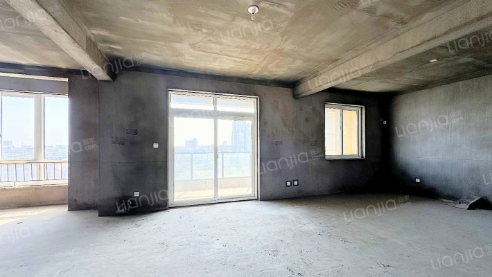 新乐章小区二手房实景图