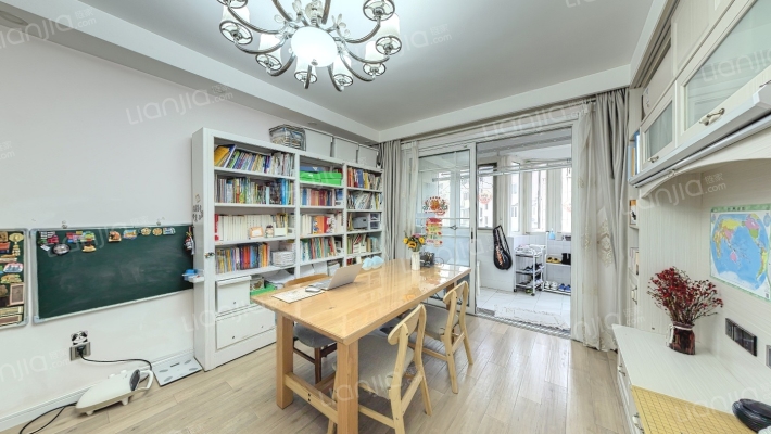 万科城市花园二手房实景图