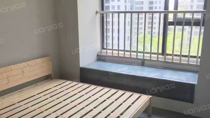 海玥和鸣二手房实景图