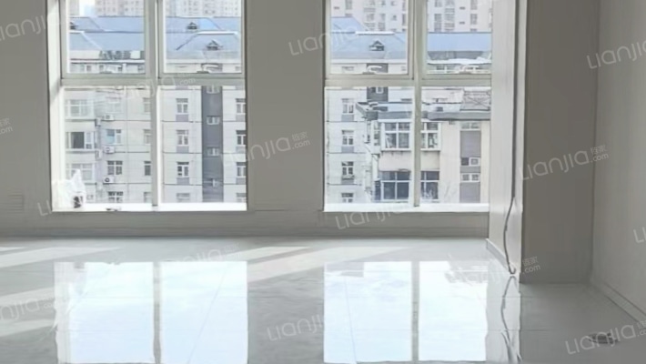 嘉悦中心二手房实景图
