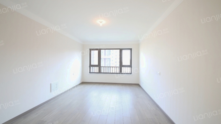 万科公园大道3区二手房实景图