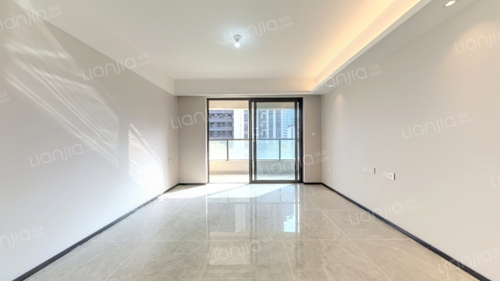 光谷南山府（南山天樾）二手房实景图