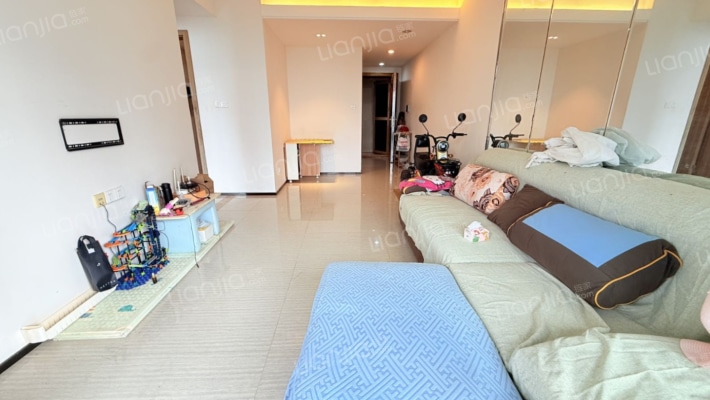 恒大海上帝景二手房实景图