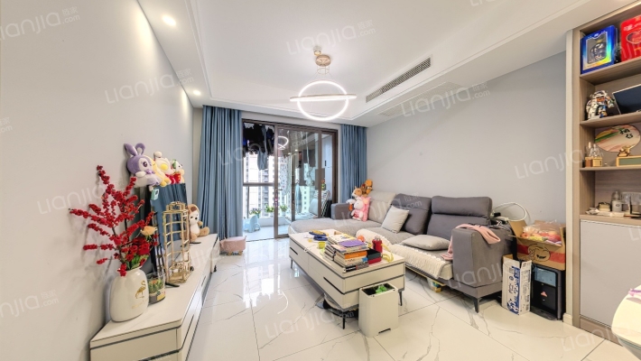 融信江南学府二手房实景图