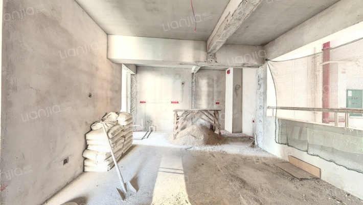 碧水天和C区二手房实景图