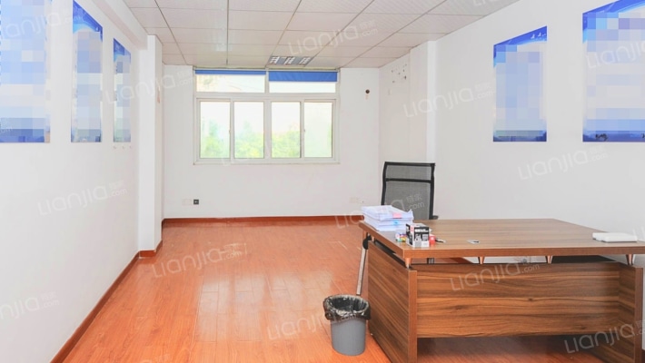 东新南路183号二手房实景图