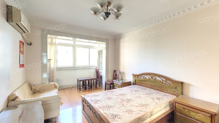 樱花园(徐汇)二手房实景图