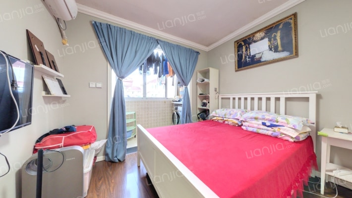 上钢三村二手房实景图