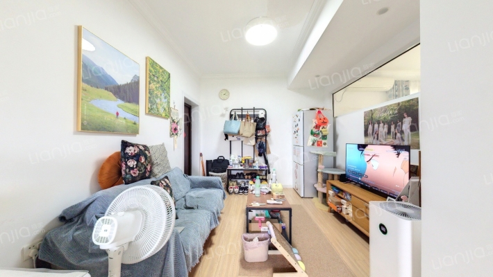 峨山路455弄二手房实景图