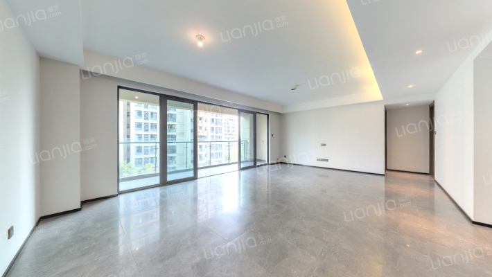 卓越珑樾府二手房实景图