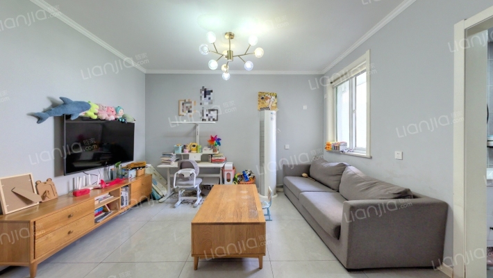 湖畔家园二手房实景图