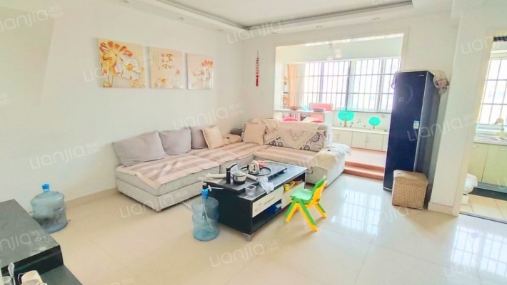 大城商厦二手房实景图