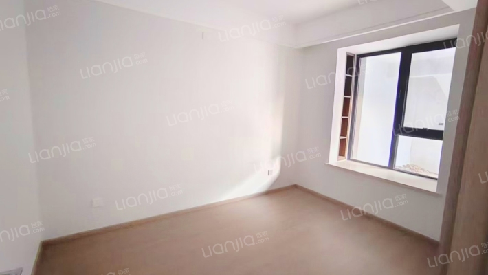 房子是个跃层装修好一天没住过集中供暖-卧室D