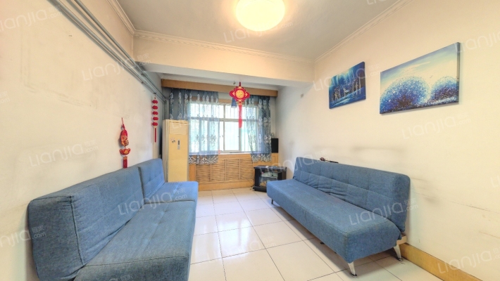 中心医院宿舍楼二手房实景图