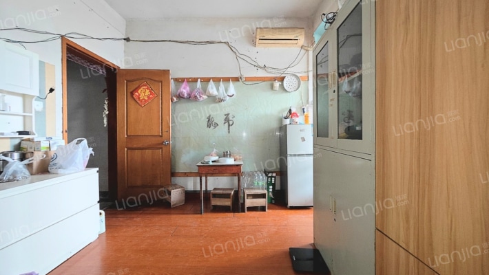 后殷小区二手房实景图