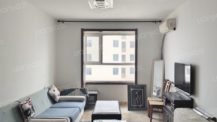 水岸花城好，房源环境好，交通便利。-客厅