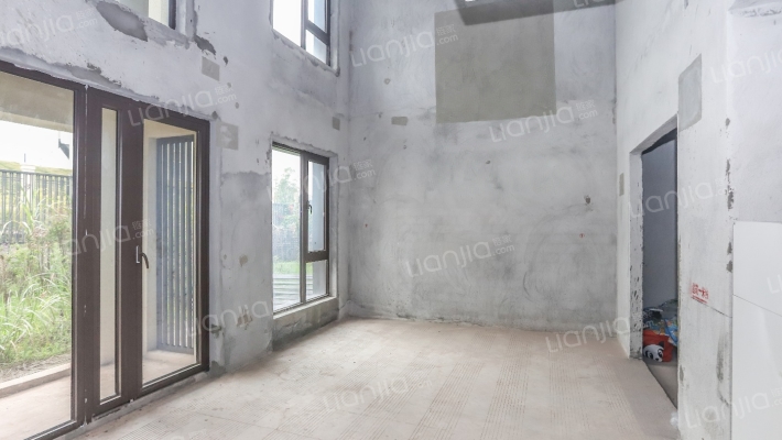 奥山府二手房实景图