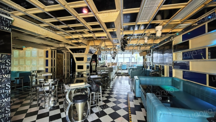 锦艺别墅小区二手房实景图