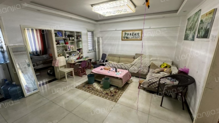 和平广场二手房实景图