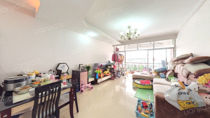 黄金堡公寓二手房实景图