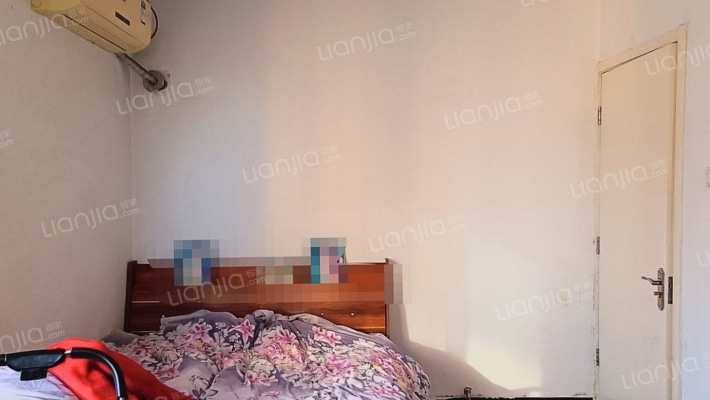 此房，户型好，采光充足，配套设施好，交通便利-卧室