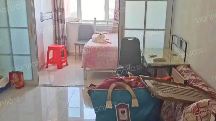 正规一居室户型方正没遮挡采光好，小区环境好-卧室B