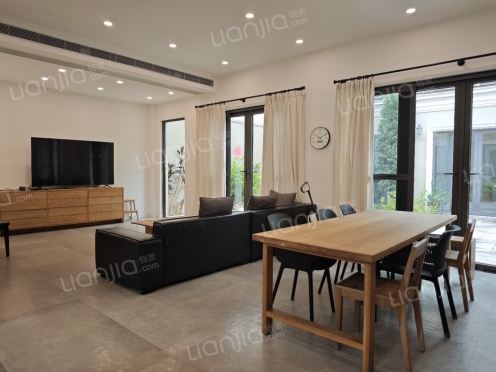 整租·翠湖香山玫瑰苑 4室3厅 南/北