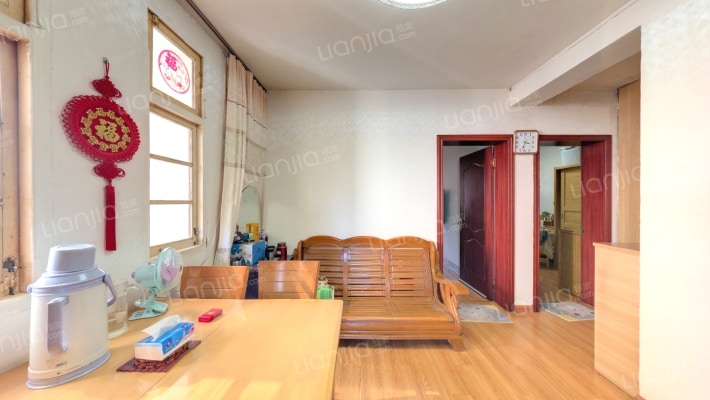 湖前新村二手房实景图