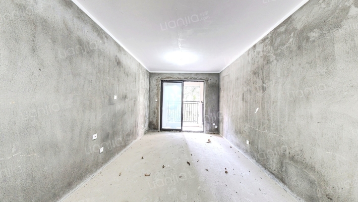 保利天悦颐海花园二手房实景图