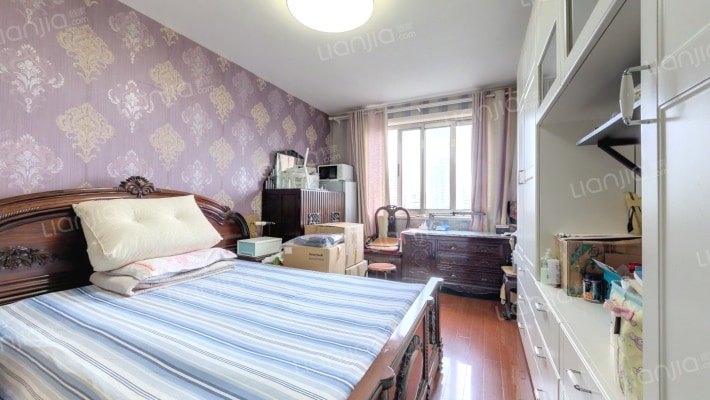 新北大楼二手房实景图