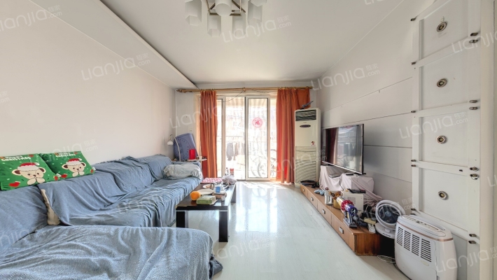 贵龙园二手房实景图