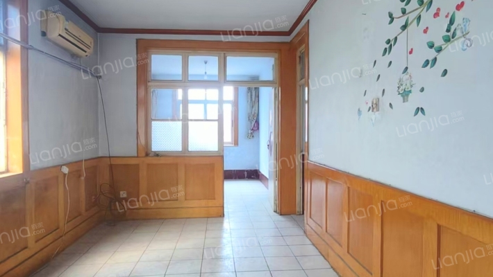 繁华中学家属楼二手房实景图