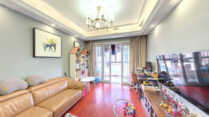 日月光水岸新郡二手房实景图