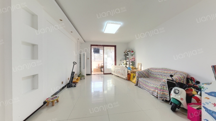 骆驼山康馨园A区二手房实景图