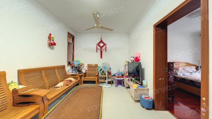 和平家园B3区二手房实景图