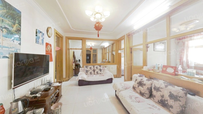 酒厂楼二手房实景图