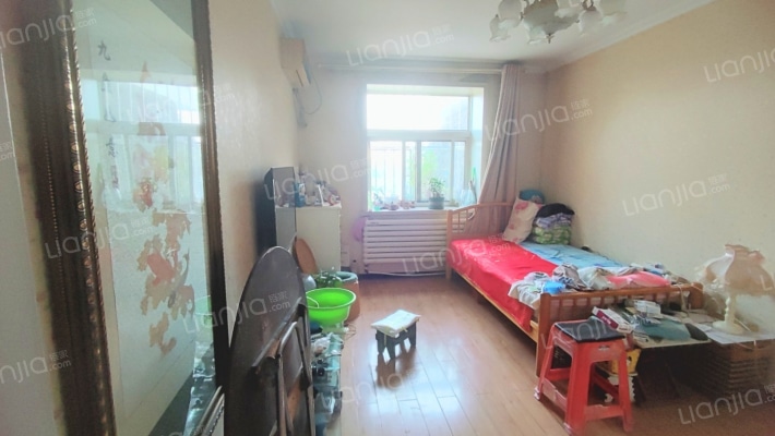 涟源路24号二手房实景图