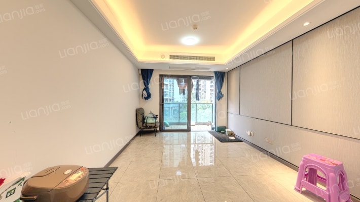 融创玖御南滨二手房实景图