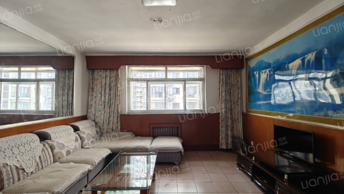 梅园小区A二手房实景图